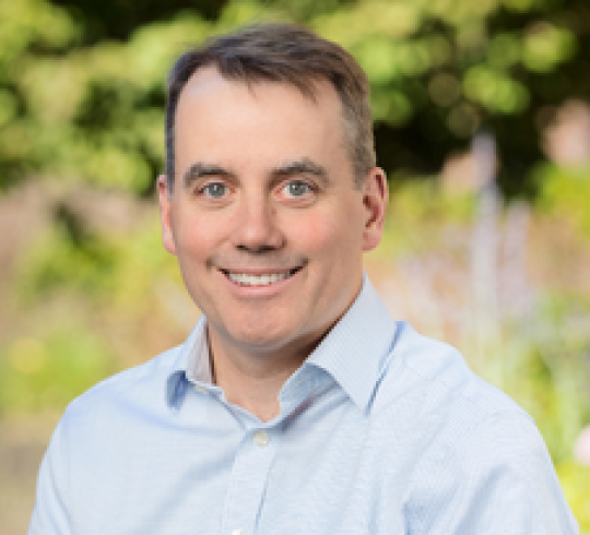 Oliver Truog headshot